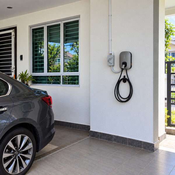 Laluan wiring, isolator dan pemasangan EV charger rumah